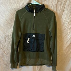 Nike Green Sweatshirt with Half-Zip and Textured Fabric